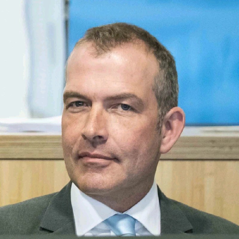 title Prof. Dr. Bernd Schlüter